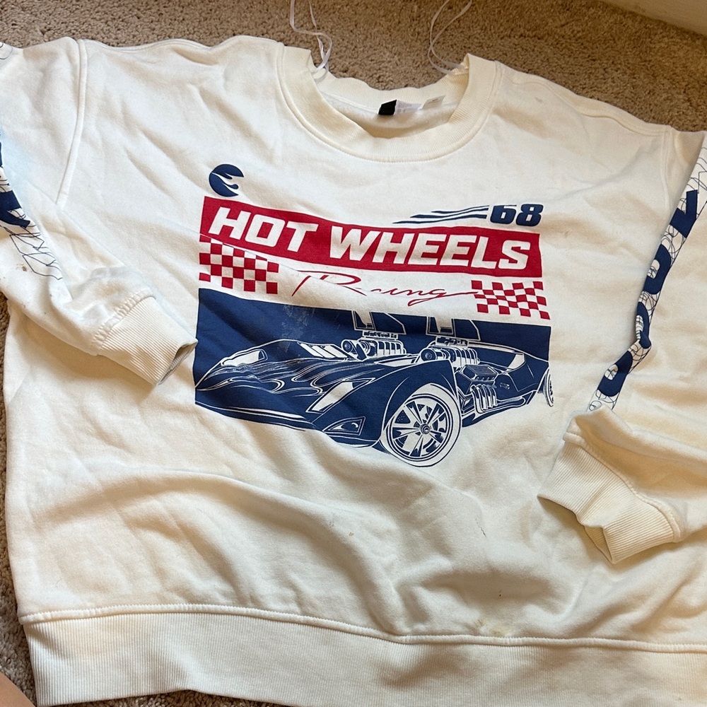 H&M Cream Graphic Hot Wheels Oversized Crewneck